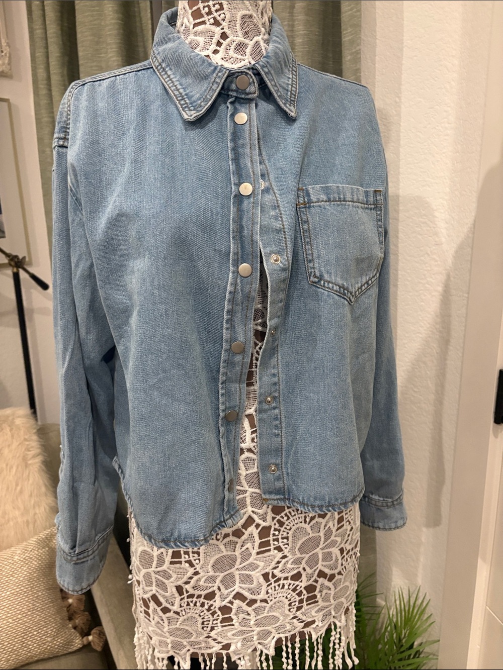 Light Blue Denim Button-Front Short Swing Women's Jacket